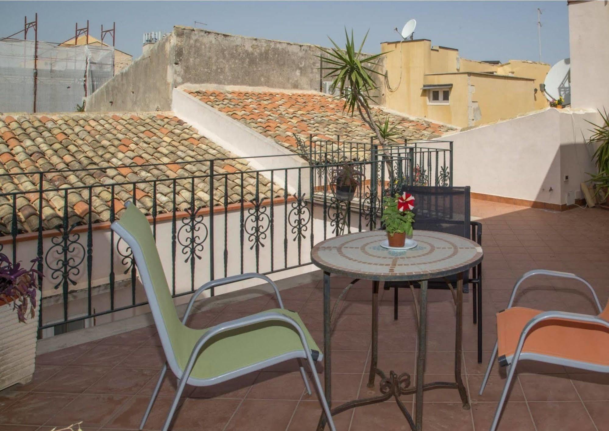 Residence Acropoli Syracuse ภายนอก รูปภาพ